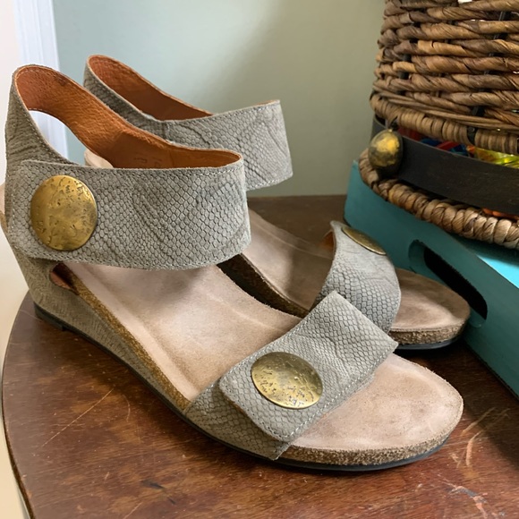 Taos Footwear Shoes - Taos wedge sandals